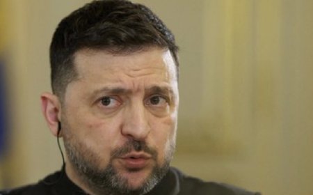 ‏ الرئيس الأوكراني فولوديمير زيلينسكي يقول في مقابلة مع رويترز إن ​الولايات المتحدة جعلت عرضها تقديم الضمانات الأمنية اللازمة لاتفاق سلام مشروطا بتنازل كييف عن منطقة دونباس في شرق البلاد بالكامل ‌لروسيا