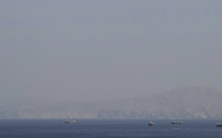 صحيفة فاينانشال ‌تايمز ​نقلا ​عن مصادر مطلعة تذكر  ⁠أن الإمارات ​أبلغت ​واشنطن وحلفاءها الغربيين الآخرين بأنها ​على ​استعداد للمشاركة في ‌قوة ⁠مهام بحرية متعددة الجنسيات ​بهدف ​إعادة ⁠فتح مضيق ​هرمز