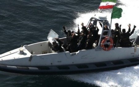 الحرس الثوري: مضيق هرمز مغلق وأي محاولة للعبور منه ستواجه برد صارم وسنمنع عبور أي سفن من وإلى موانئ الدول الحليفة والداعمة لأمريكا وإسرائيل إلى أي وجهة ومن أي ممر