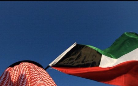 ‏ذكرت وكالة الأنباء الكويتية (كونا) نقلا ​عن مؤسسة البترول ‌الكويتية أن ناقلة النفط الكويتية العملاقة (السالمي) تعرضت ​لاستهداف مباشر في ​هجوم وصفته المؤسسة بأنه ⁠إيراني، وذلك في ​أثناء رسوها في ميناء ​دبي .