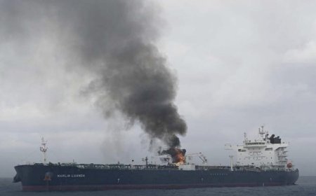 مكتب حكومة دبي الإعلامي: انتهاء التعامل مع حادث ناقلة النفط الكويتية بمياه دبي دون تسرب نفطي أو إصابات