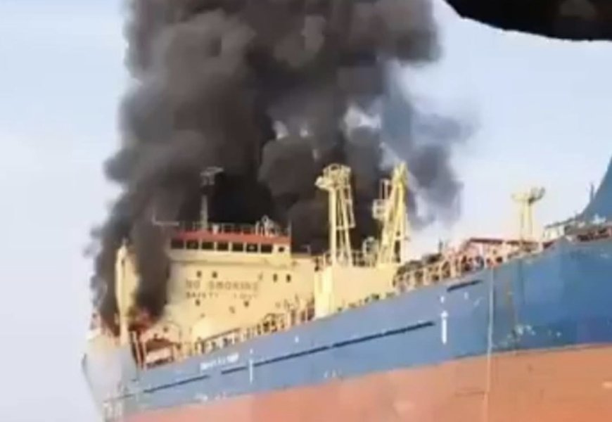 وكالة مهر الإيرانية: استهداف ناقلة نفط رفضت الامتثال لتحذيرات الحرس الثوري في مضيق هرمز  .