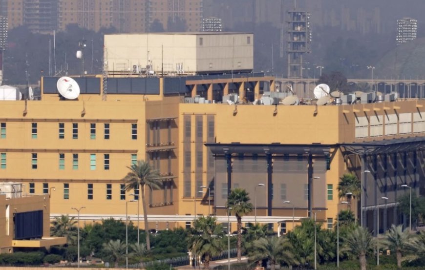 السفارة الأميركية في بغداد:  ننصح المواطنين الأميركيين بتوخي الحذر الشديد والحد من تحركاتهم والبقاء في أماكن إقامتهم