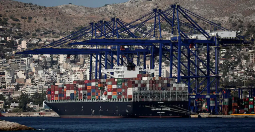 توقف الشحن عبر هرمز يهدد برفع أسعار الغاز إلى 130%