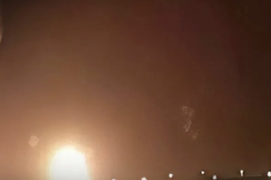 ‏مصادر أمنية لـ "رويترز": حريق بشركتين أميركيتين في البصرة عقب هجوم بمسيرة