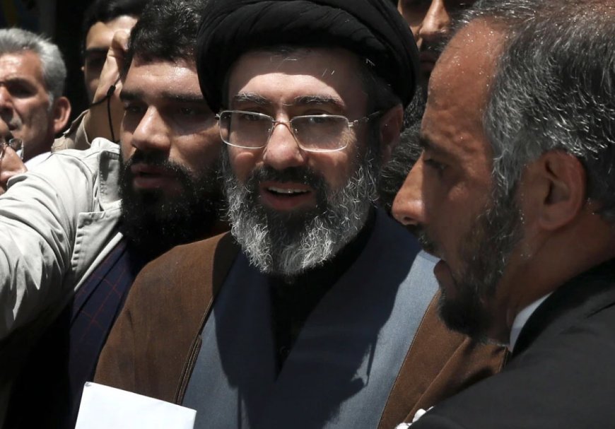 ‏مجلس خبراء القيادة: إيران تختار مجتبى خامنئي زعيماً أعلى جديداً خلفاً لوالده