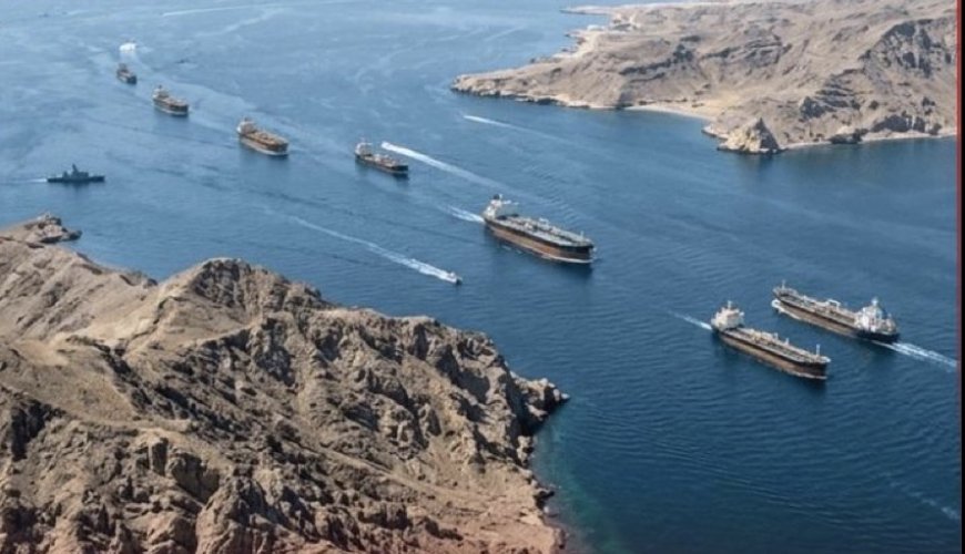 ‏أسوشيتد برس: 7 ناقلات نفط عبرت مضيق هرمز منذ 8 مارس بينها 5 سفن مرتبطة بشحنات إيرانية