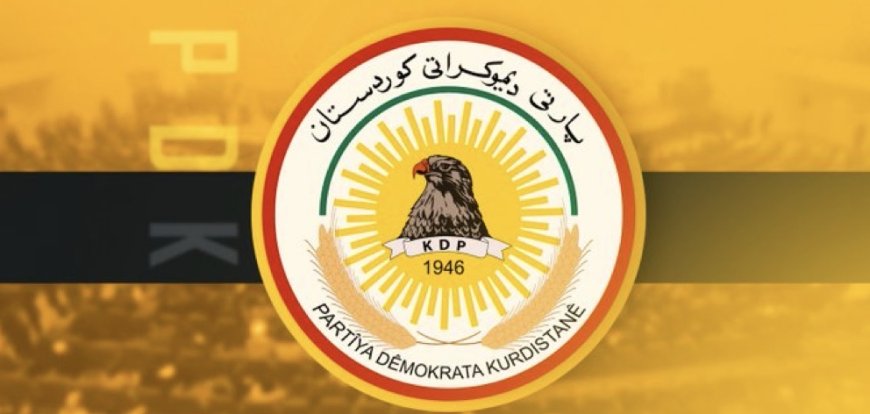 كتلة الحزب الديمقراطي الكوردستاني في مجلس النواب العراقي، تؤكد أن حكومة إقليم كوردستان تحترم الدستور وتلتزم به، وتتوقع من بغداد أن تحترم حقوقها المنصوص عليها في الدستور وأن تكفّ عن انتهاكها، داعيةً "الحكومة الاتحادية، بشكل عاجل، إلى عقد اجتماع فوري لحلّ القضايا العالقة بدلًا من إصدار بيانات تهديدية" 