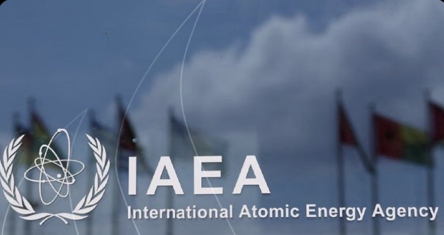 إيران تبلغ الوكالة الدولية للطاقة الذرية بأن مقذوفًا أصاب محطة بوشهر النووية مساء أمس الثلاثاء والوكالة الدولية للطاقة: لم يتم ابلاغتا عن وقوع اضرار في المحطة أو اصابات بين الموظفين