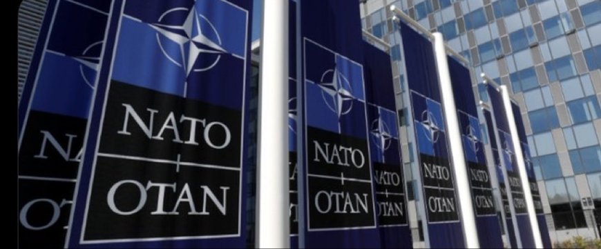 ‏ وزارة الدفاع التركية تصرح اليوم الأربعاء إن حلف شمال الأطلسي ينشر نظام ​دفاع صاروخي أمريكي آخر من طراز ‌باتريوت في إقليم أضنة بجنوب تركيا، حيث يتمركز جنود من الولايات المتحدة ودول أخرى في قاعدة إنجرليك ​الجوية