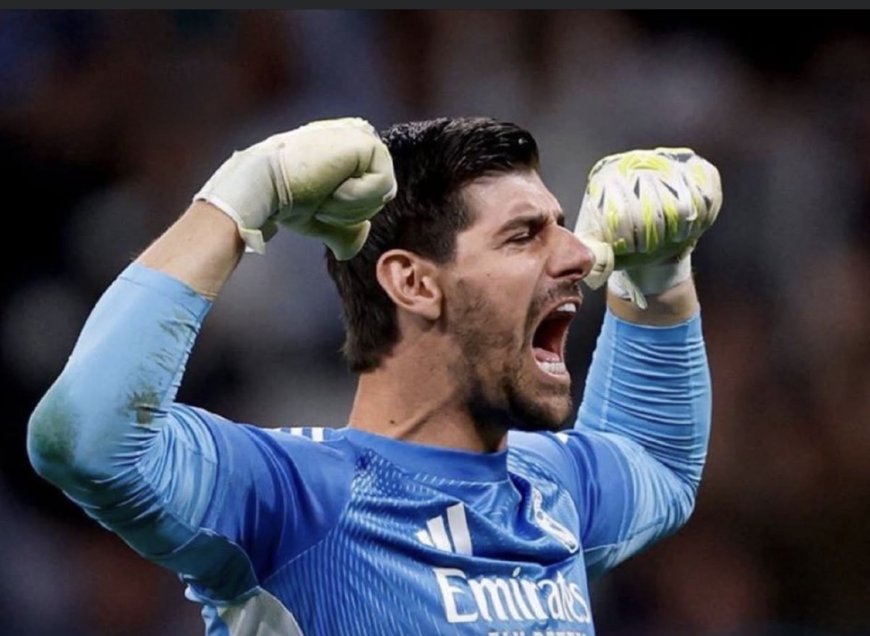 خبر صادم لريال مدريد.. الصحافة الاسبانية تعلن غياب حارس المرمى كورتوا لشهر ونصف بسبب الاصابة .