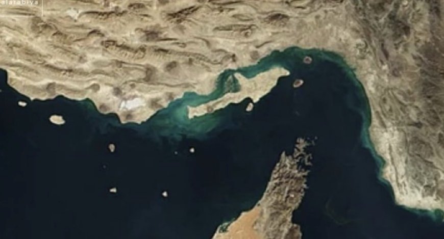 وكالات:‏إيران للمنظمة البحرية الدولية: يمكن لجميع السفن عبور مضيق هرمز عدا سفن "الأعداء"