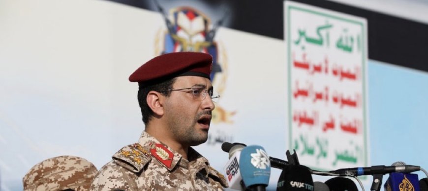 ‏ جماعة ​الحوثي اليمنية المتحالفة مع ‌إيران تقول إنها مستعدة للتدخل عسكريا إذا ​وقعت ظروف محددة، ​بما في ذلك انضمام حلفاء ⁠جدد إلى الولايات ​المتحدة وإسرائيل في حربهما ​على إيران، أو استخدام البحر الأحمر لشن هجمات على الجمهورية ​الإسلامية