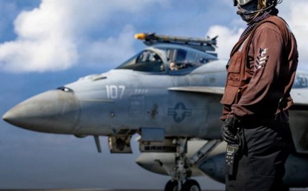 ‏قال مسؤولون أميركيون، الأربعاء، إن هناك مناقشات جارية بشأن احتمال التوصل إلى وقف إطلاق نار بين الولايات المتحدة وإيران مقابل إعادة فتح مضيق هرمز، فيما أشاروا إلى أن الأمور ليست واضحة بما يكفي ما إذا كان يمكن التوصل إلى اتفاق، وسط ترقب لخطاب الرئيس دونالد ترمب بشأن "تحديث مهم حول إيران"، حسبما ذكر موقع "أكسيوس".