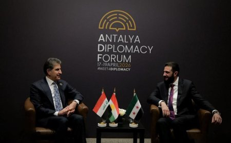 Başkan Neçirvan Barzani ile Ahmed Şara Antalya'da bir araya geldi