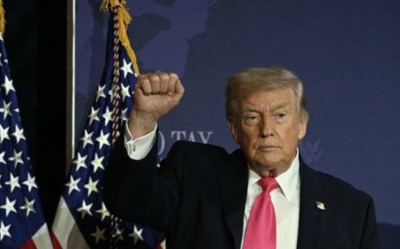 وكالات:‏ترمب:  ‏إيران استغلت كل رئيس أميركي باستثنائي  وإيران مدمرة وأسطولها غارق في قاع البحر ومنشآت إيران النووية تم تسويتها بالأرض