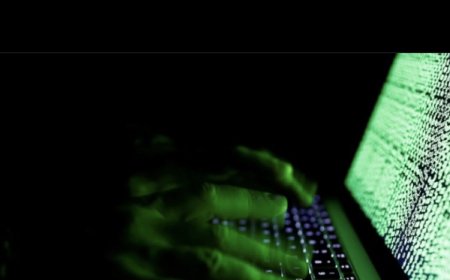 رويترز:‏قال مصدر مطلع لرويترز إن الحكومة الإيطالية قررت تسليم رجل صيني مطلوب من ​السلطات الأمريكية بتهم الاختراق الإلكتروني والتي تشمل سرقة ‌أبحاث طبية متعلقة بجائحة كوفيد-19