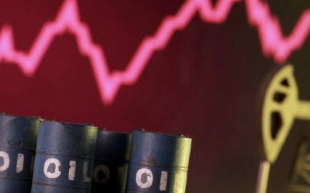 ‏ترامب يبحث "الخيارات العسكرية" ضد إيران.. وخام برنت يقفز بـ 7 بالمئة خوفاً من تفاقم تعطل الإمدادات