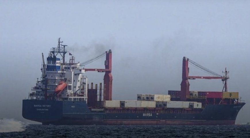 cnbc:مضيق هرمز يشهد حركة عبور نشطة من بينها ناقلات يابانية وفرنسية، يوم الجمعة 3 أبريل/ نيسان، مع حصول استثناءات على الرغم من حظر إيران المرور بشكل شبه كامل منذ اندلاع الحرب الأميركية الإسرائيلية على طهران