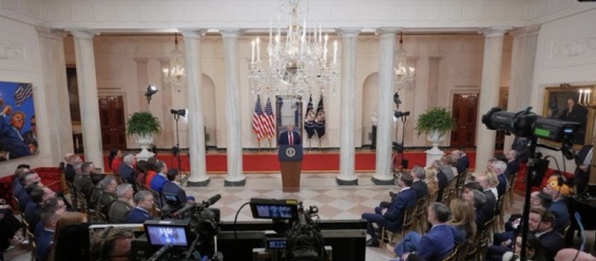 ‏قالت خمسة مصادر مطلعة على المناقشات الداخلية في البيت الأبيض إن الرئيس الأمريكي دونالد ترامب يدرس إجراء تعديل وزاري أوسع في أعقاب إقالة وزيرة العدل بام بوندي الأسبوع الماضي، ​مع تزايد إحباطه من التداعيات السياسية للحرب على إيران