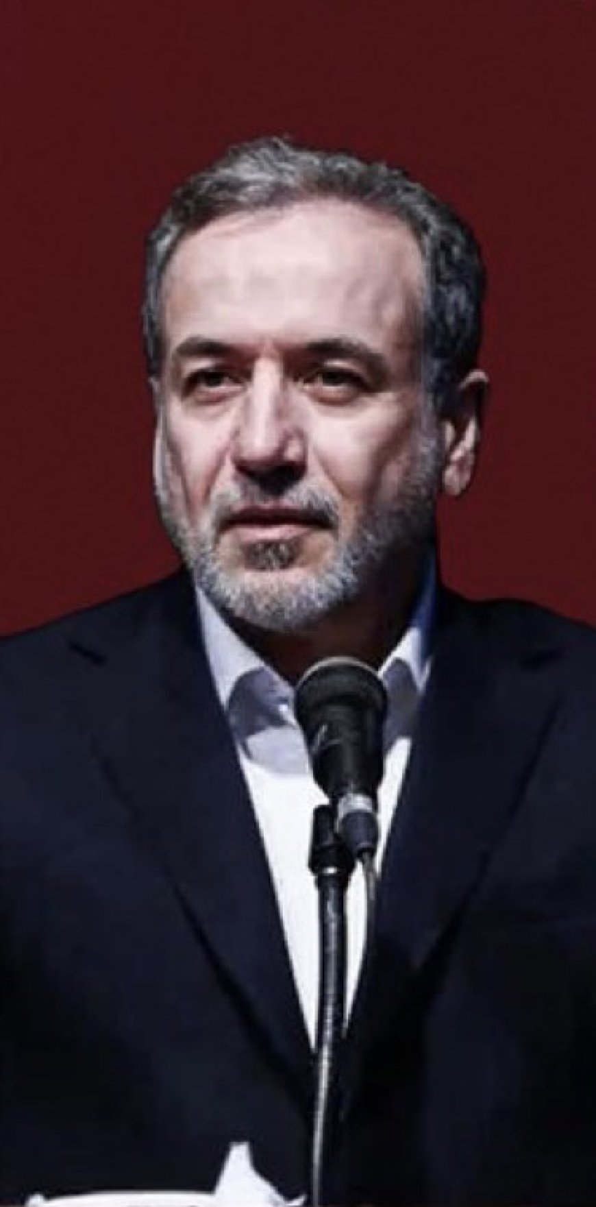 ‏قال وزير الخارجية الإيراني عباس عراقجي إن "المرور الآمن عبر مضيق هرمز سيكون ممكناً لمدة أسبوعين من خلال التنسيق مع القوات المسلحة الإيرانية ومع مراعاة القيود الفنية".