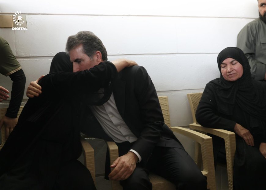 وكالات:رئيس إقليم كوردستان نيجيرفان بارزاني يعزي ذوي الشهيدين موسى وزوجته في أربيل