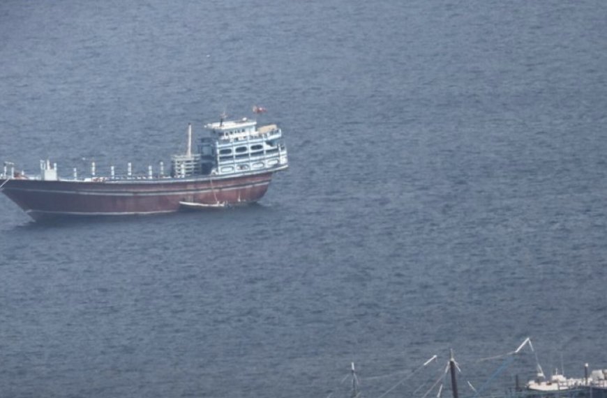 ‏رويترز: سفن بالخليج تلقت رسائل إيرانية بأن مضيق هرمز لا يزال مغلقا