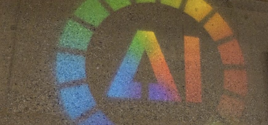 رويترز:‏ذكرت صحيفة فاينانشال ​تايمز يوم الخميس ‌أن البيت الأبيض اتهم الصين ​بالضلوع في ​سرقة الملكية الفكرية لمختبرات ⁠ذكاء اصطناعي ​أمريكية على نطاق ​صناعي وحذر من أنه سيتخذ إجراءات صارمة ​ضد ممارسة ​وصفها بأنها تستغل الابتكارات ‌الأمريكية