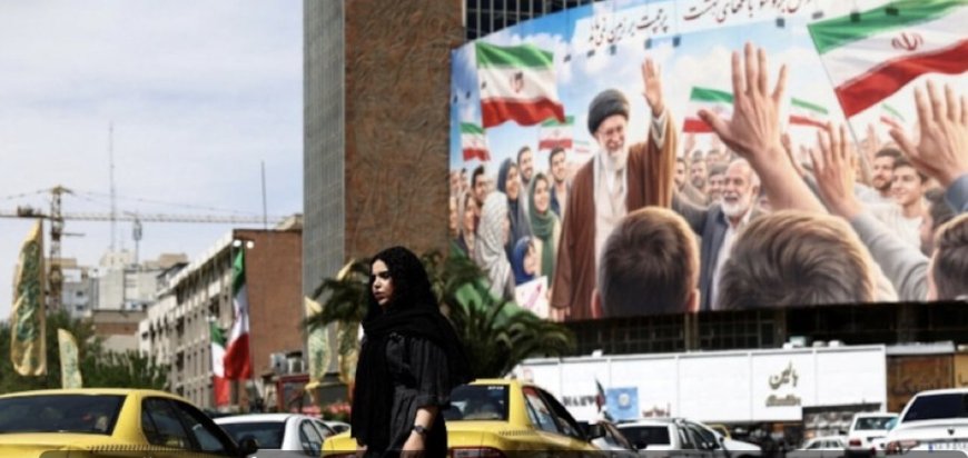 رويترز: ‏وصلت الجهود الرامية إلى إنهاء الصراع مع إيران إلى طريق مسدود يوم الثلاثاء مع تعبير الرئيس الأمريكي دونالد ترامب عن عدم رضاه عن أحدث مقترحات طهران التي قال إنها أبلغت الولايات المتحدة بأنها في "حالة انهيار" وإنها بصدد ترتيب أوضاع قيادتها