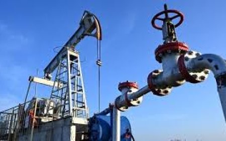انخفاض أسعار النفط العراقي في الأسواق العالمية