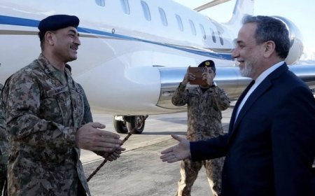 ‏إيسنا: قائد الجيش الباكستاني عاصم منير يصل إلى طهران اليوم لإجراء محادثات مع المسؤولين الإيرانيين