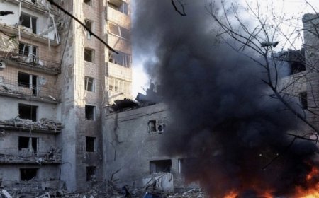 رويترز:‏حثت روسيا يوم ​الاثنين الرعايا الأجانب على مغادرة كييف قبل أن تشن "سلسلة من الضربات المنظمة" على أهداف دفاعية في العاصمة ‌الأوكرانية، وذلك في اليوم التالي لأحد أشد موجات القصف على المدينة منذ بدء الحرب.
