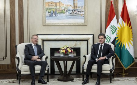 الرئيس نيجيرفان بارزاني والسفير الفرنسي لدى العراق يبحثان أوضاع المنطقة