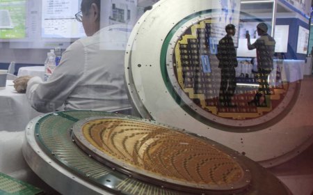 الصين وأميركا: من يملك الرقائق يملك المستقبل  شبه إجماع على محورية أشباه الموصلات للمنافسة بين القوتين العظميين