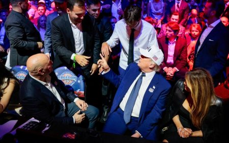 رويترز:‏قال مسؤولون أميركيون وإيرانيون إن طهران أجلت إعلان موافقتها على الاتفاق مع واشنطن لما بعد منتصف الليل، لكي لا يتم إعلان الموافقة في يوم عيد ميلاد ترمب. ⁦‪