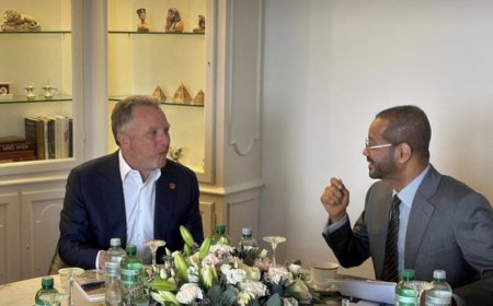 رويترز تنقل عن مسؤول أميركي أن "إدارة ترمب لم تكن راضية عن أداء العُمانيين خلال المفاوضات مع إيران قبل الحرب".