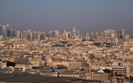 وكالات:‏أعربت وزارة الخارجية السعودية عن إدانة المملكة واستنكارها بـ"أشد العبارات" الهجمات الإيرانية على الأراضي البحرينية بعدد من الطائرات المسيّرة، فجر السبت. ⁦‪
