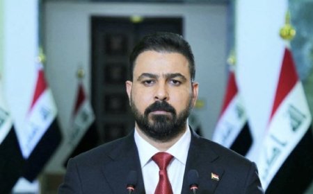 رويترز:‏اعتقلت قوات الأمن العراقية سياسيين ونوابا ومسؤولين حكوميين كبارا في وقت مبكر من يوم الأحد، فيما وصفتها مصادر أمنية وقانونية بأنها ​بداية حملة أشمل لمكافحة الفساد أمر بها رئيس الوزراء علي الزيدي.
