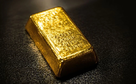 الذهب يهبط وسط مخاوف التضخم بعد الضربات الأميركية الإيرانية