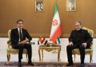 وكالات: نيجيرفان بارزاني وعباس عرافجي يبحثان الوضع في المنطفة ابان زيارة نيجيرفان بارزاني لطهران.