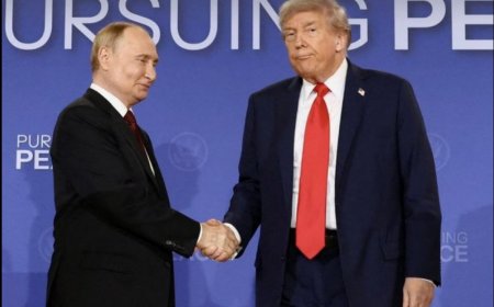 وكالات:نائب وزير الخارجية الروسي لا يستبعد إجراء محادثة هاتفية بين بوتين وترمب في المستقبل القريب.