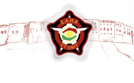 وكالات:أعلن جهاز مكافحة الإرهاب في إقليم كوردستان، اليوم الجمعة، عن تمكن قوات التحالف الدولي من تدمير وإسقاط ثماني طائرات مسيرة مفخخة في أجواء مدينة أربيل. وذكرت المؤسسة في بيان لها، أن الهجوم جرى فجر اليوم الجمعة، 17 تموز 2026، حيث تم التصدي للطائرات المسيرة وإسقاطها في الفترة ما بين الساعة 4:19 والساعة 5:25 صباحاً. وأكد البيان أن عملية الاعتراض والتدمير تمت بنجاح، مشيراً إلى عدم وقوع أي خسائر بشرية جراء هذا الهجوم..