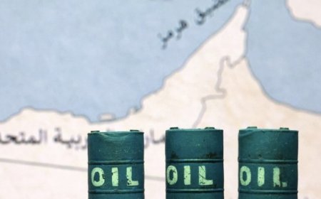 رويترز:‏أظهرت ​بيانات شحن أن دول الخليج عززت صادرات النفط الخام والمكثفات في النصف ‌الأول من يوليو تموز إلى أعلى مستوياتها منذ ما قبل اندلاع حرب إيران في أواخر فبراير شباط، إلا أن التدفقات عبر مضيق هرمز تتباطأ الآن مع تصاعد القتال.