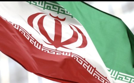 رويترز:‏نددت وزارة الخارجية الإيرانية ​بالهجوم الأوكراني على سفينة ‌تجارية إيرانية في بحر قزوين وقالت ​إن ​الهجوم أسفر عن انفجار ⁠أودى بحياة بحار ​وأصاب آخر.