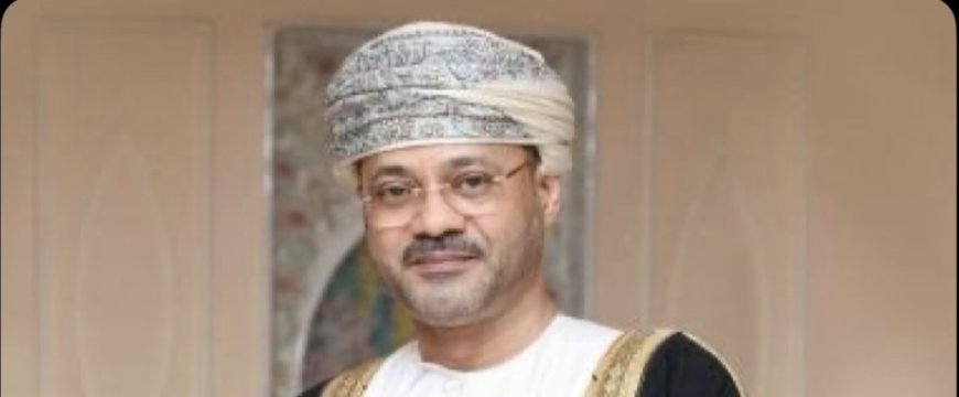 وكالات:وزير خارجية عمان: مناقشات معقدة تجرى حاليا لترتيب حرية الملاحة عبر مضيق هرمز.