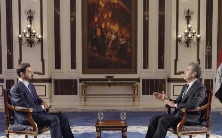 وكالات:‏صحيفة اكسيوس الامريكية: نيجيرفان بارزاني كان حلقة وصل بين واشنطن والحرس الثـ.وري الإيراني خلال مفاوضات أيار،  ‏حيث طلب البيت الأبيض منه التواصل مباشرة مع قائد الحرس أحمد وحيدي بعد تعذر واشنطن الوصول إليه، وعجز قطر وباكستان عن التواصل مع الحرس.