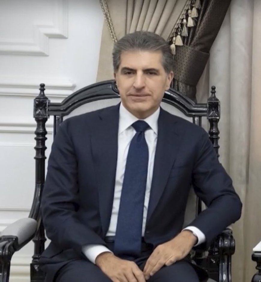 وكالات:نيجيرفان بارزاني، رئيس إقليم كردستان : الهجمات على مقر رئيس وزراء الإقليم مرفوضة وتمثل تصعيدا خطيرا و ندعو الحكومة الاتحادية إلى تحمل مسؤولياتها والتزاماتها الدستورية بحماية أمن البلاد.