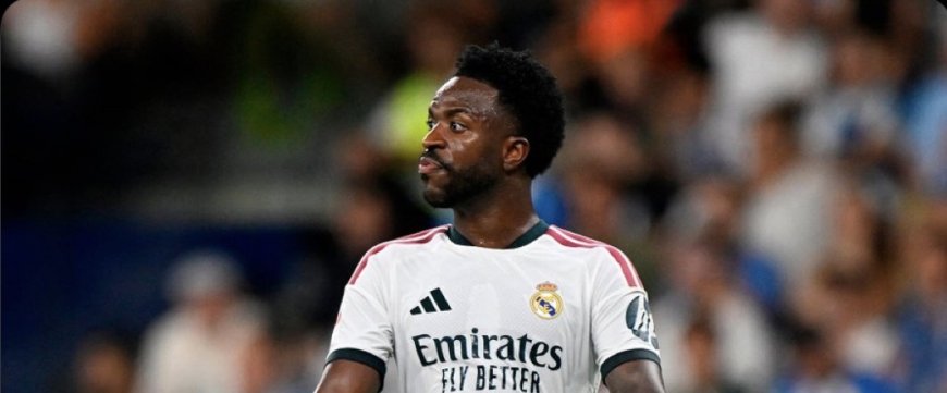 رويترز:‏جوزيه مورينيو مدرب ريال مدريد يتهم المنافسين والجماهير بالتنمر على الجناح البرازيلي فينيسيوس جونيور بعد أن تعرض ​لمعاملة قاسية خلال المباراة الافتتاحية للفريق في دوري الدرجة الأولى الإسباني ‌على ملعب إسبانيول والتي انتهت بفوزه بهدفين لهدف  السبت.